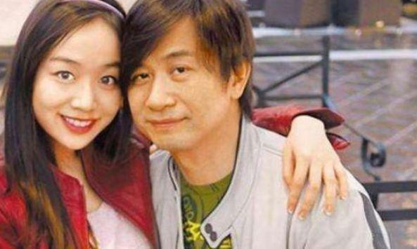 他娶了小24岁娇妻，结婚时老婆还在上学，46岁成功老来得子