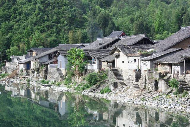 陕西的这个“风雷镇”，美过乌镇西塘，曾经出过土匪