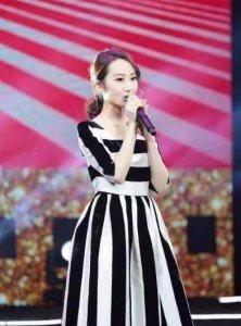 ​山西首富李兆会第二任妻子，曾与导演宁浩传绯闻，高颜值秒杀前妻