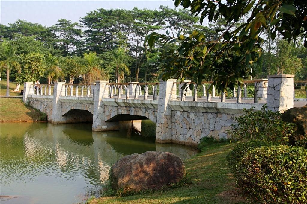 东莞市松山湖景区九大旅游景点欣赏 够您游玩一整天了