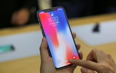 ​还在纠结iPhone X买黑的还是白的？这个理由让你老老实实买白的！