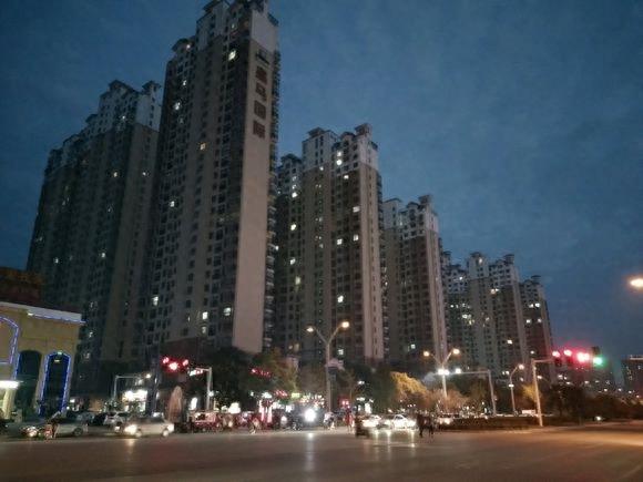 邓州贴吧吧友随手拍邓州夜景