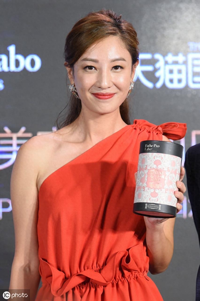 姓“郑”的6位女星，郑爽不算最美的？