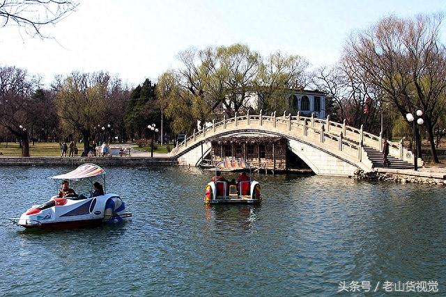 辽宁鞍山，二一九公园